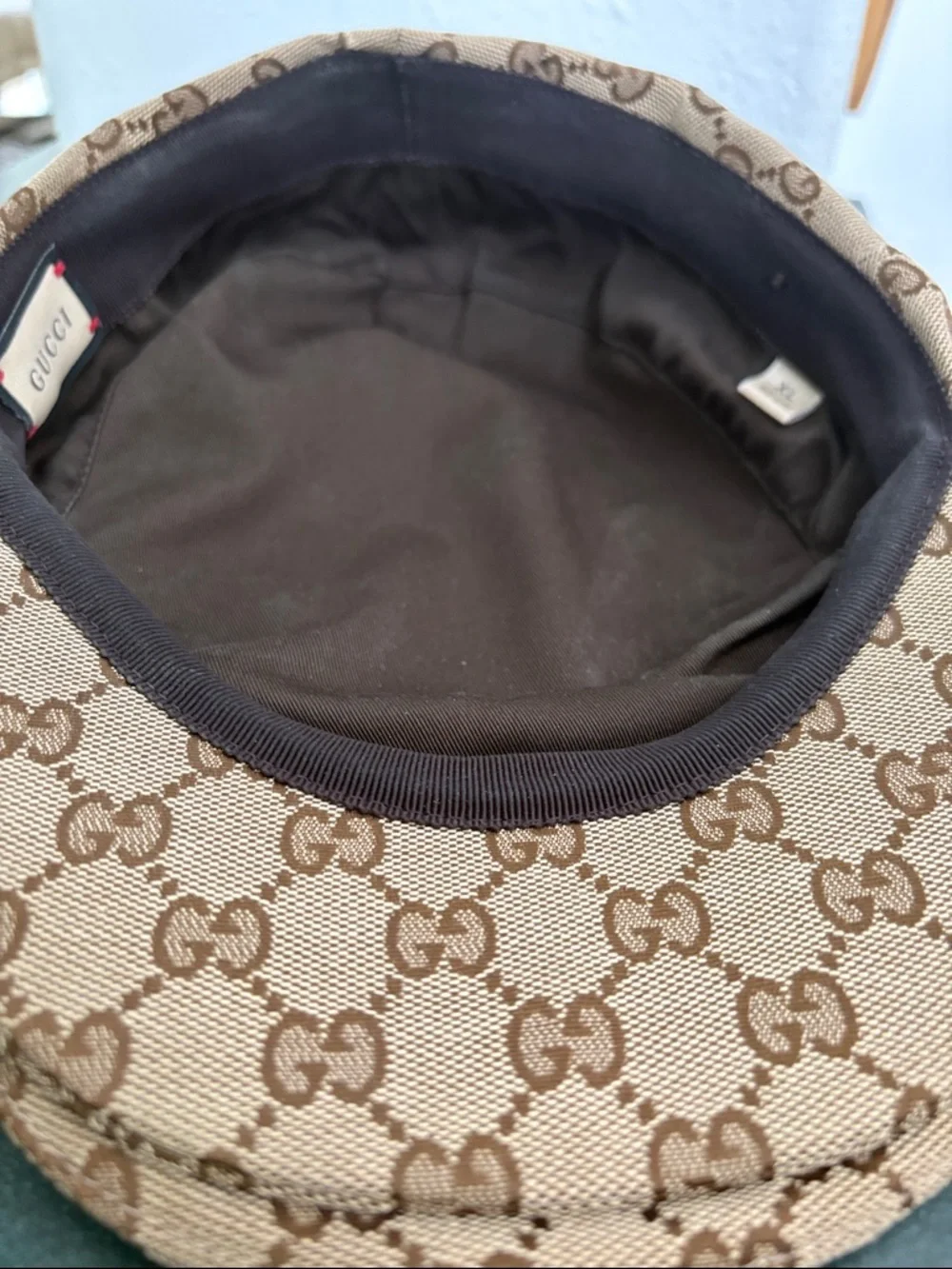 Gucci Beige and Brown GG Canvas Driving Cap - Picture 6 of 6